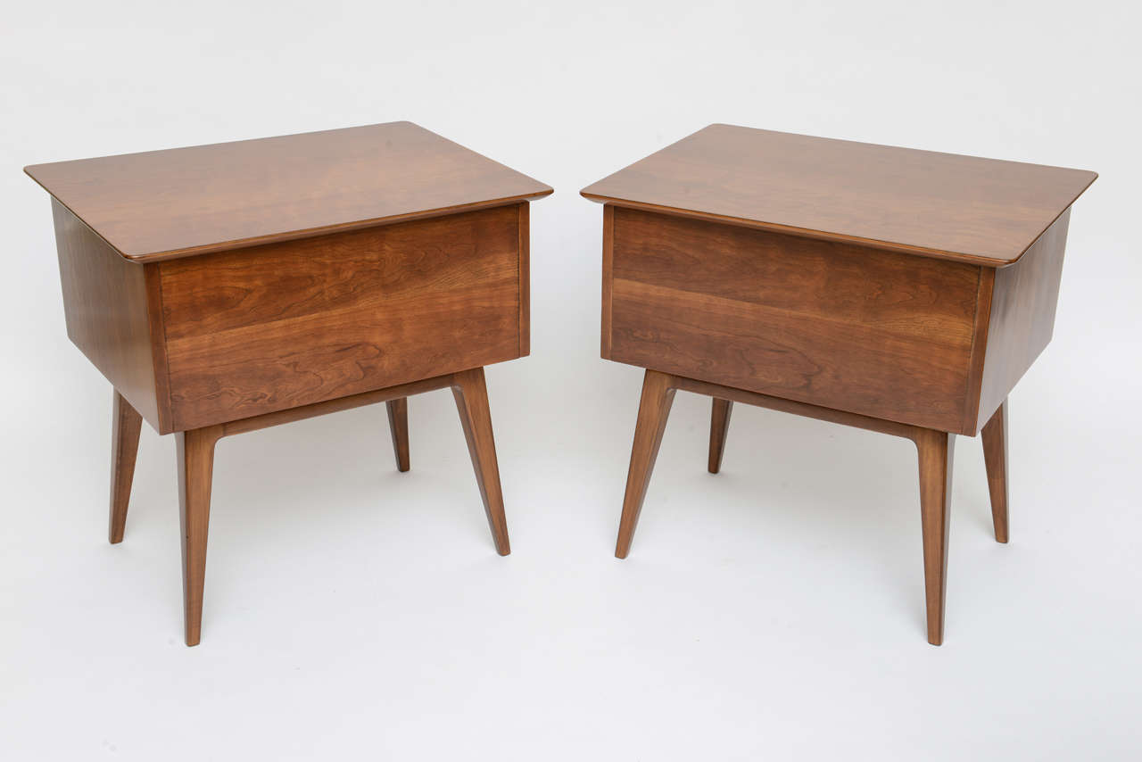 Classic Renzo Rutili Bedside Tables for Johnson Furniture 1